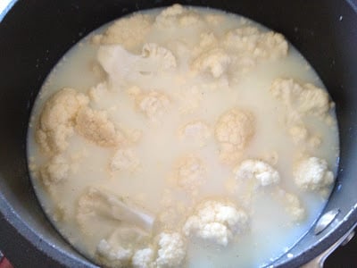 cauliflower-puree-with-parmesan-and-chives-step-by-step-recipe