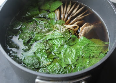 step-by-step-lemon-mint-iced-tea-with-rum