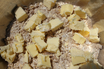 summer-berry-crisp-step-3