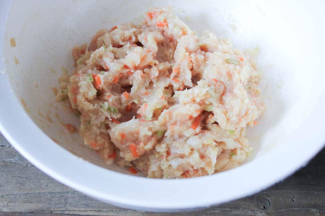 mozzarella-cheese-stuffed-buffalo-chicken-meatball-sliders-step-3