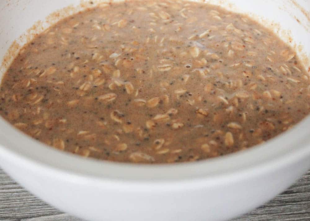 peanut butter and banana overnight oats step-by-step