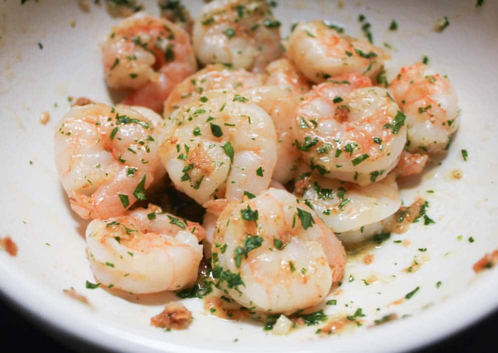 Avocado-Toasts-with-Charred-Tomatoes-Garlic-Shrimp-and-Fried-Eggs-step-8