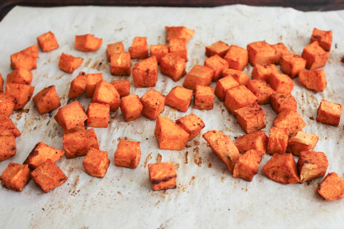 Vegan-Sweet-Potato-Burrito-Bowls-with-Summer-Vegetables-and-Quinoa-step-3