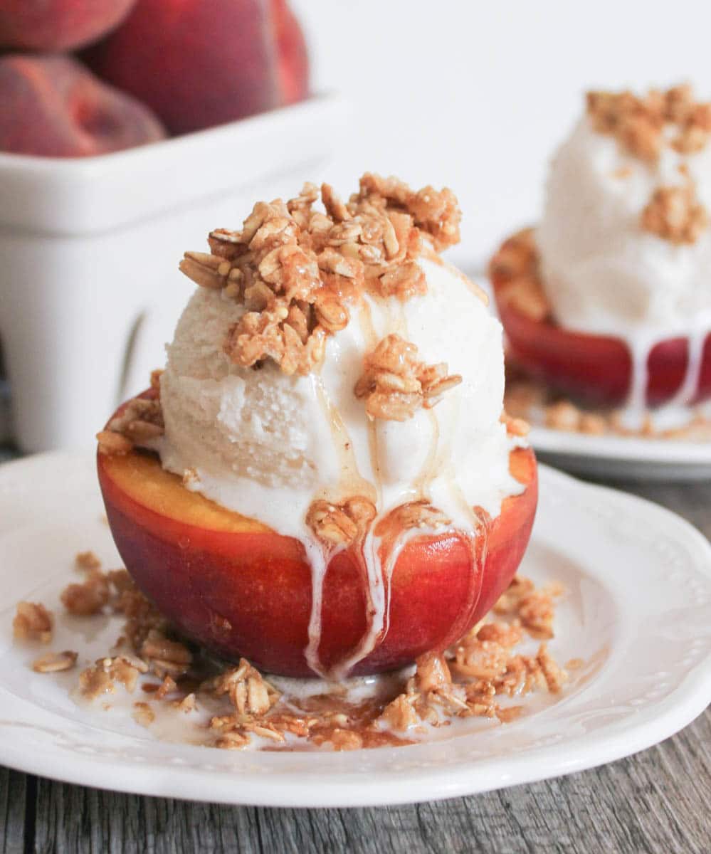 Grilled-Peach-Crisp-Sundaes-3