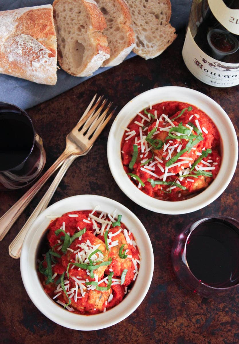 gluten-free-chicken-and-ricotta-meatballs-with-sun-dried-tomato-sauce-2