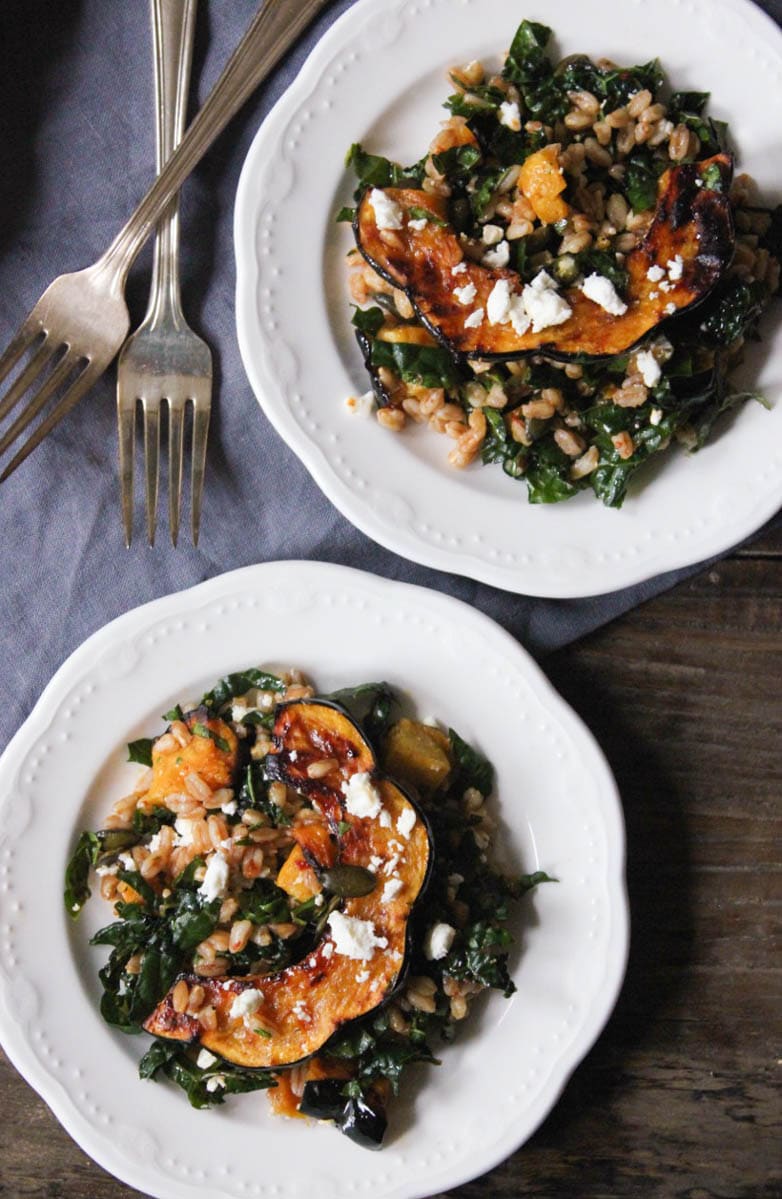 farro-with-chipotle-glazed-acorn-squash-kale-pepitas-feta-5
