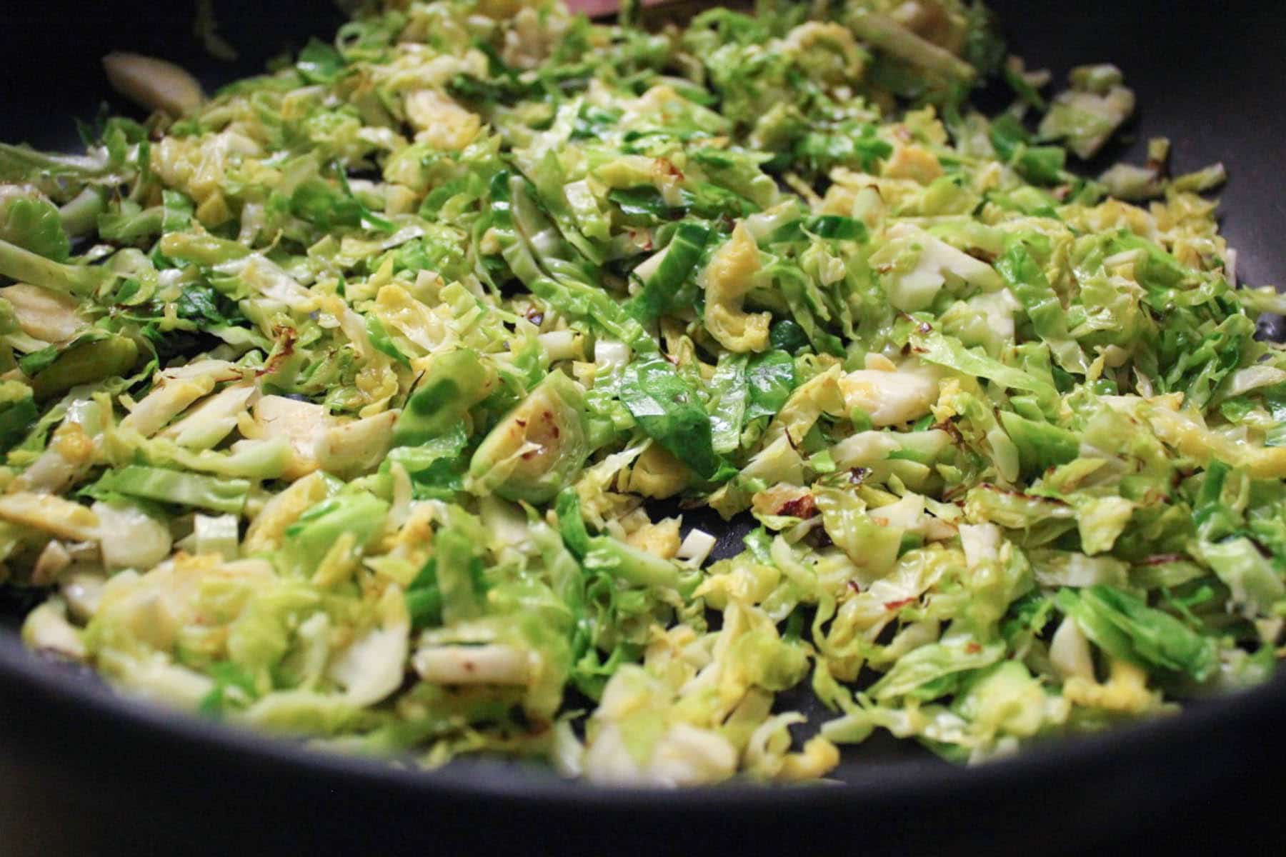 massaged-kale-and-shaved-brussels-sprouts-salad-with-pomegranate-and-avocado-step-3