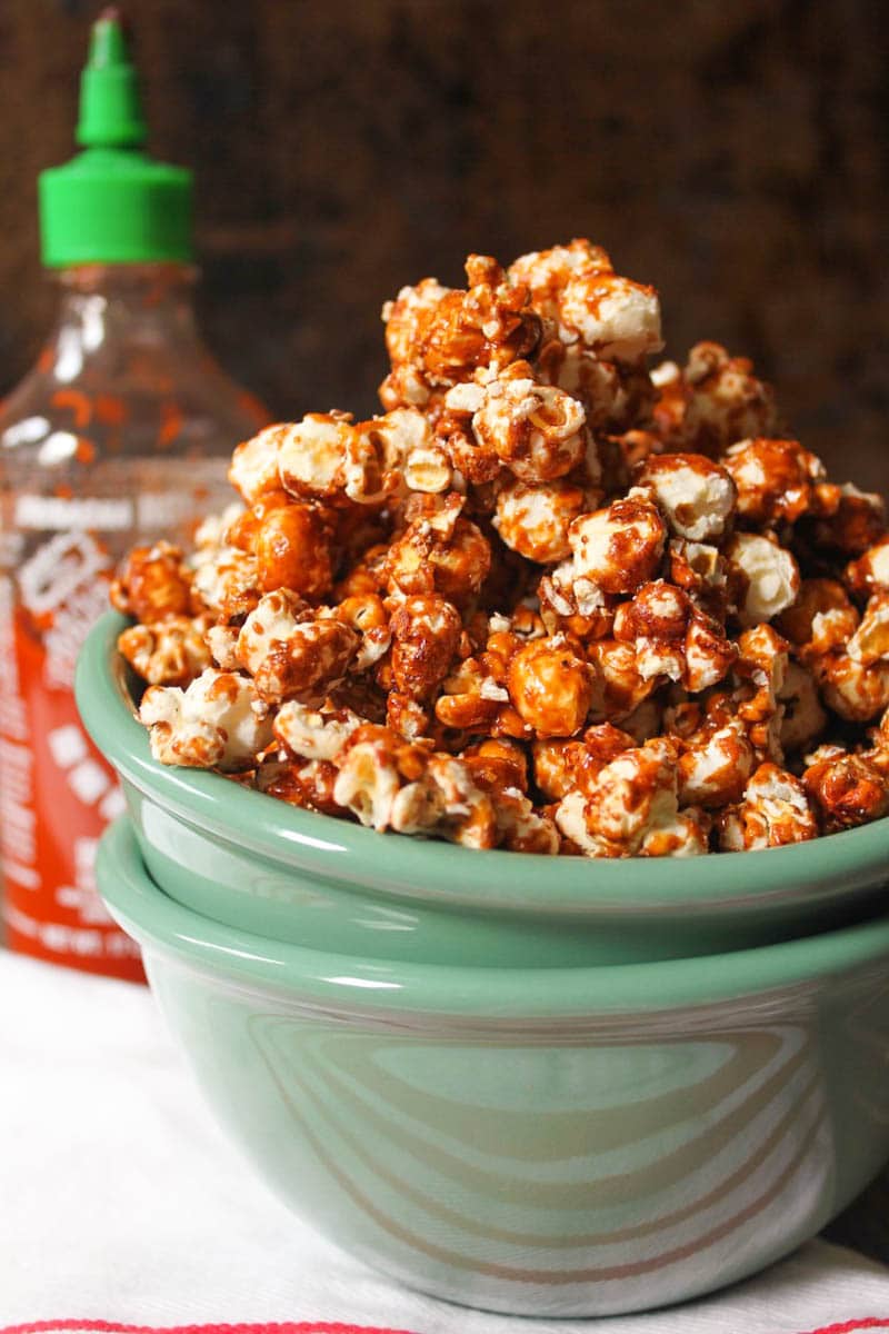 Sriracha-Caramel-Popcorn-3