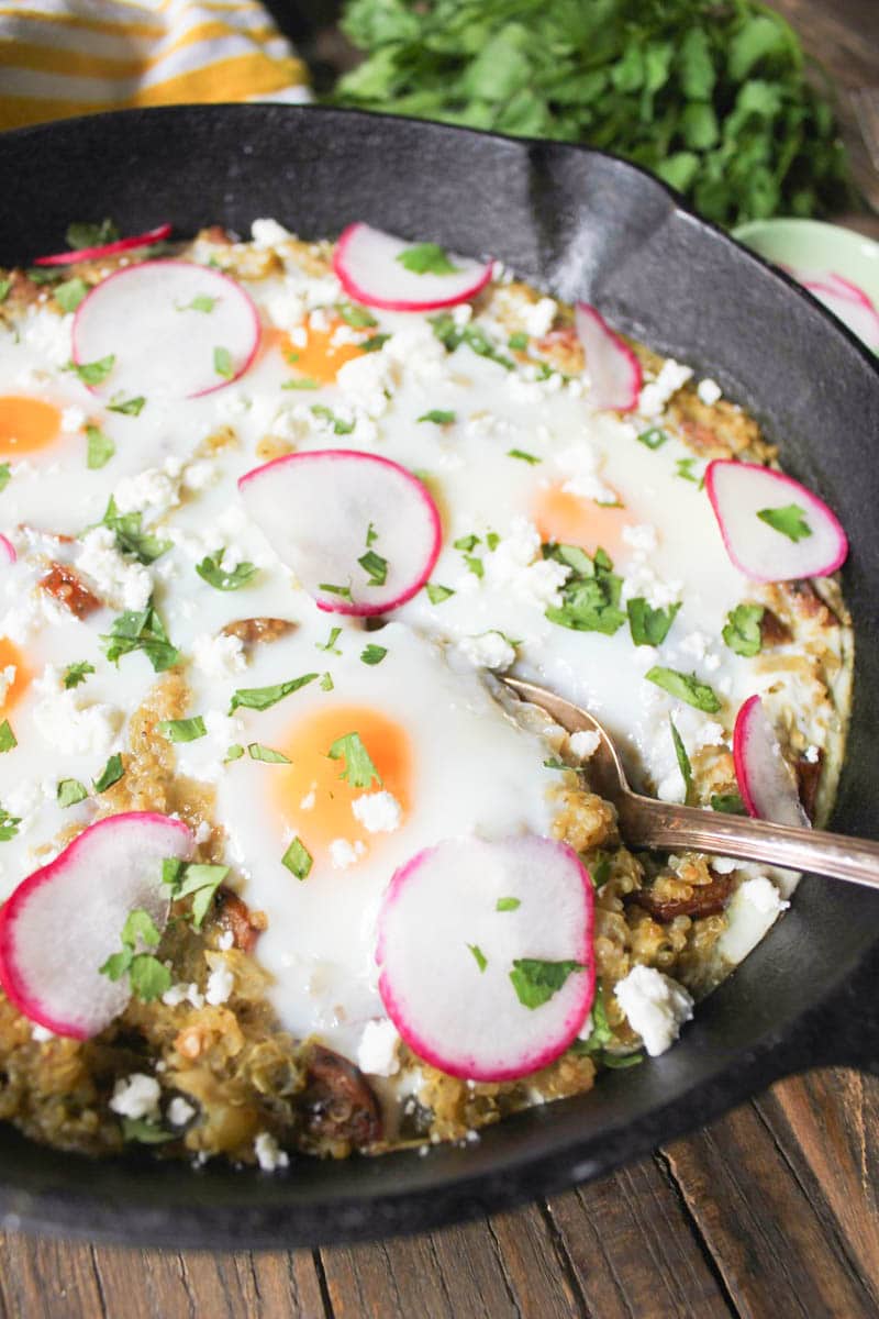 baked-eggs-with-quinoa-chicken-sausage-and-salsa-verde-4