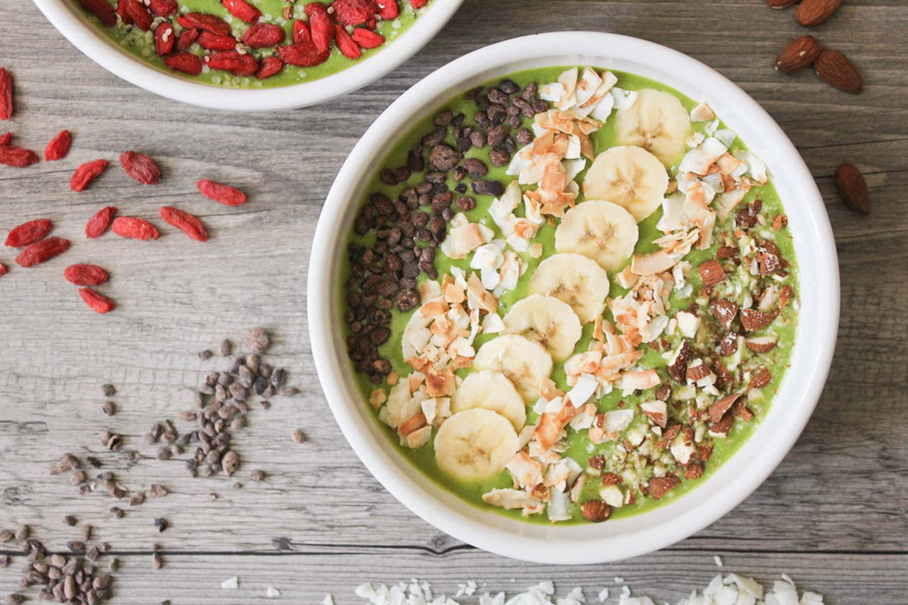 vegan-matcha-colada-smoothie-bowl-8