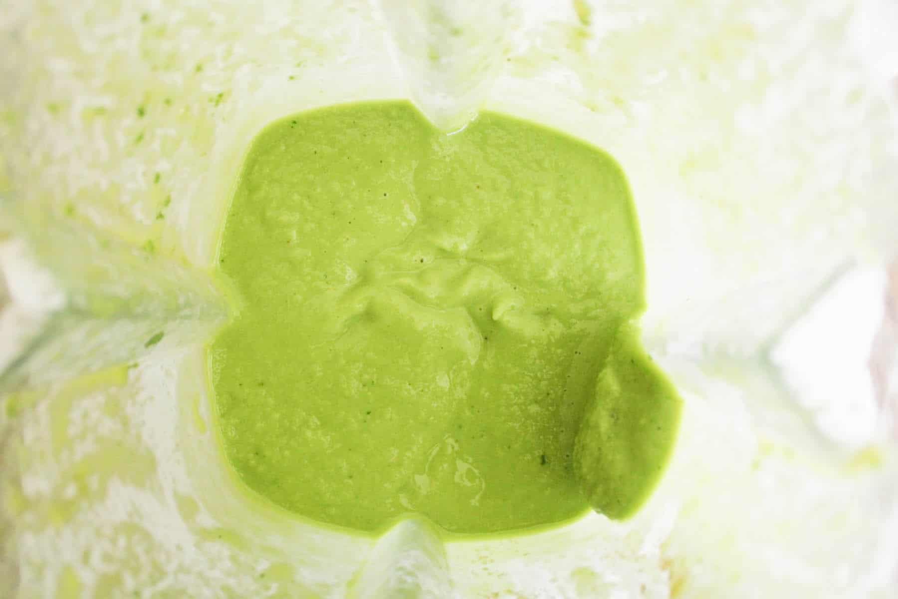 vegan-matcha-colada-smoothie-bowl-step-2