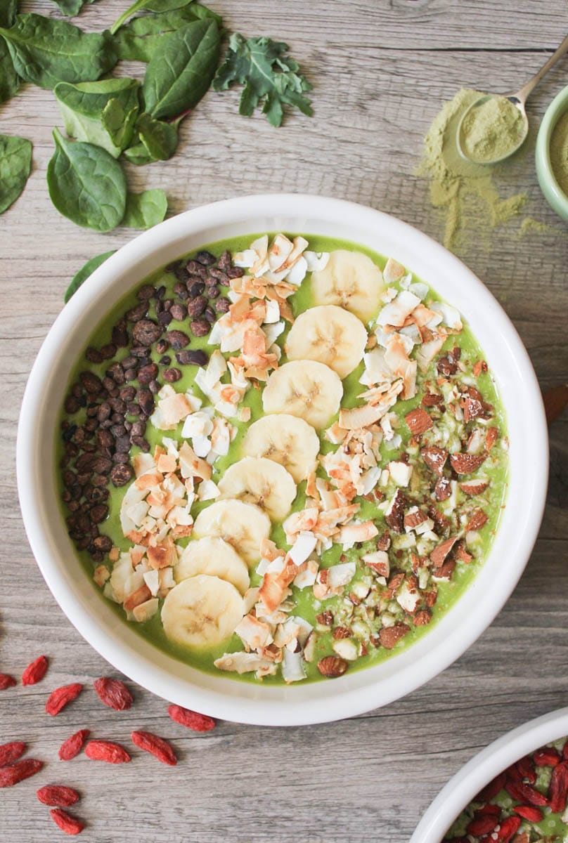 vegan-matcha-colada-smoothie-bowl