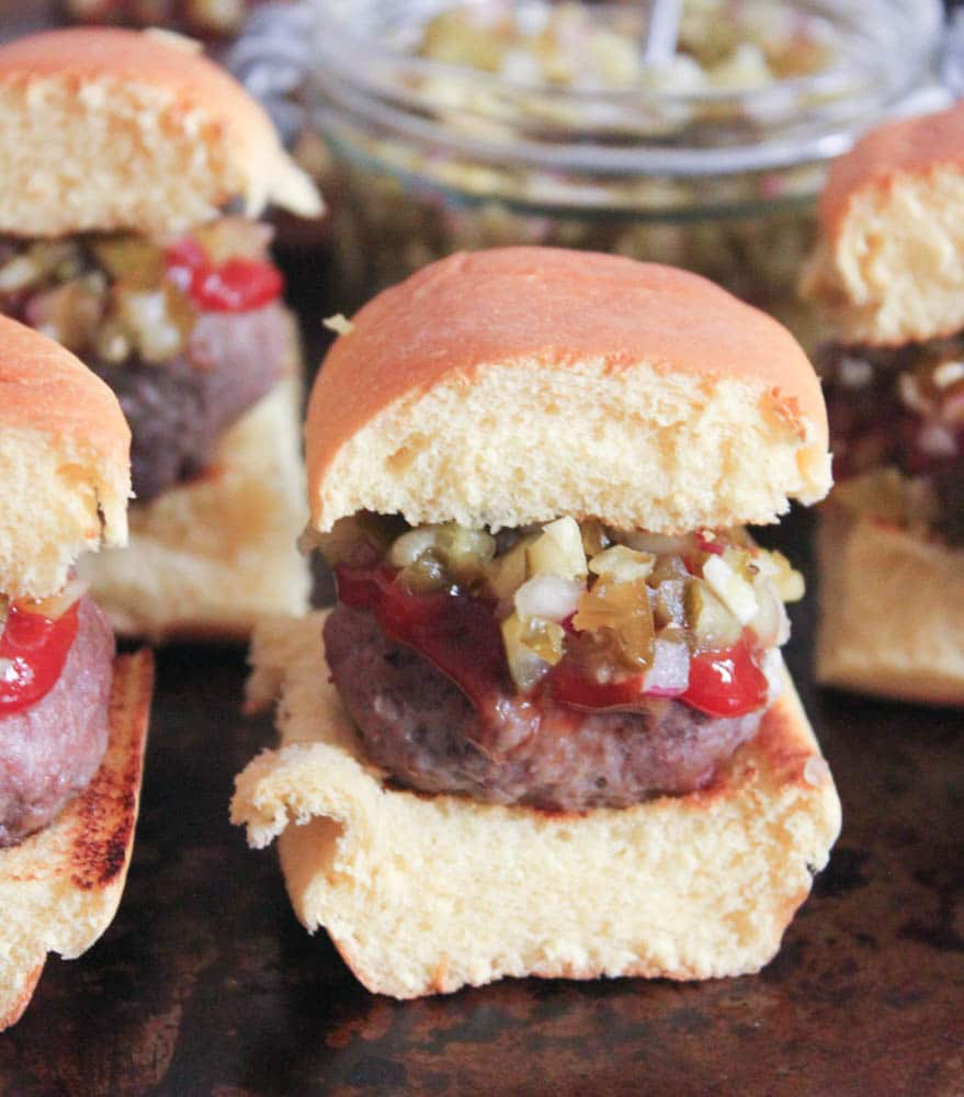 Bacon-and-smoked-cheddar-stuffed-cheeseburger-sliders-with-jalapeno-relish-3