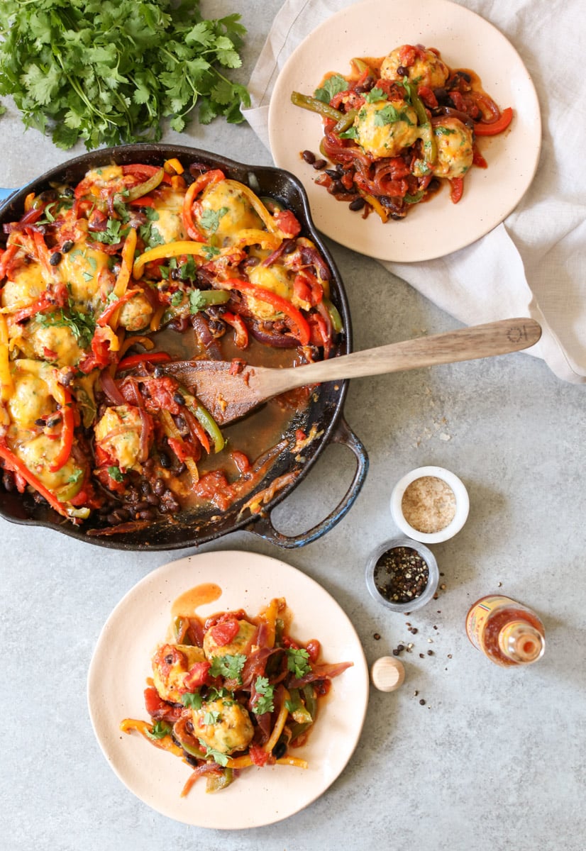 gluten-free-chicken-meatball-fajita-skillet-9